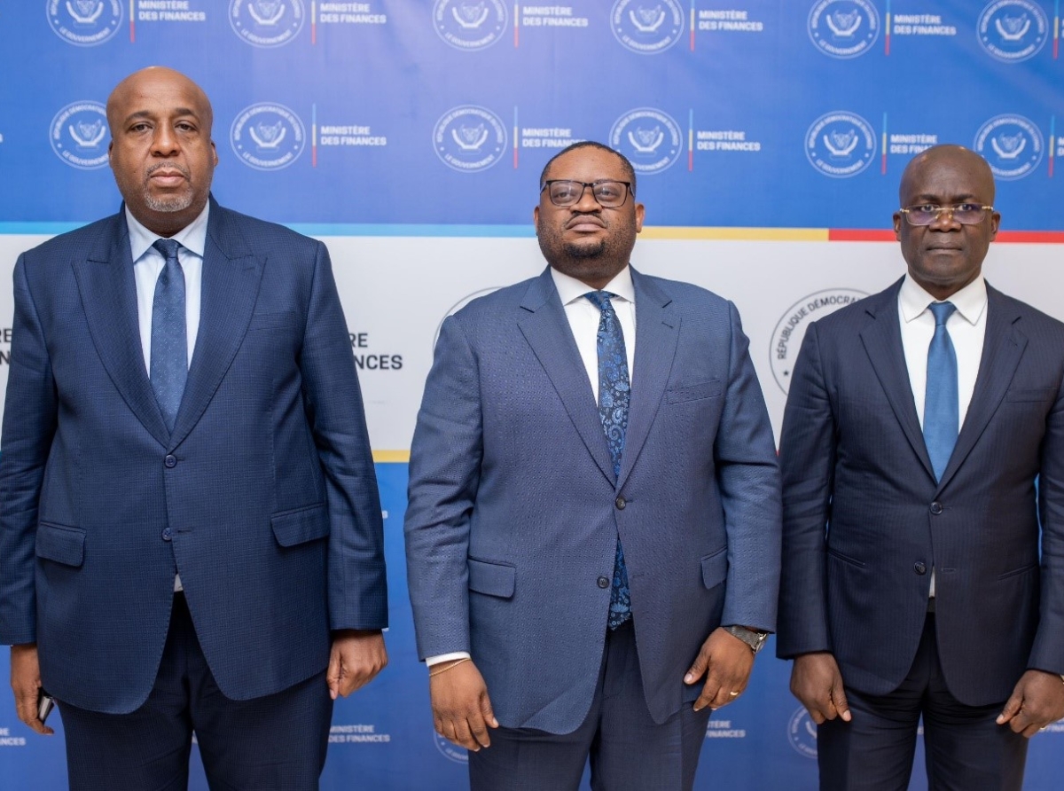 Approvisionnement en produits pétroliers et maîtrise de la structure des prix, RDC : Fwamba, Bussa et Molendo à l’écoute des dirigeants de SONAHYDROC et COBIL !